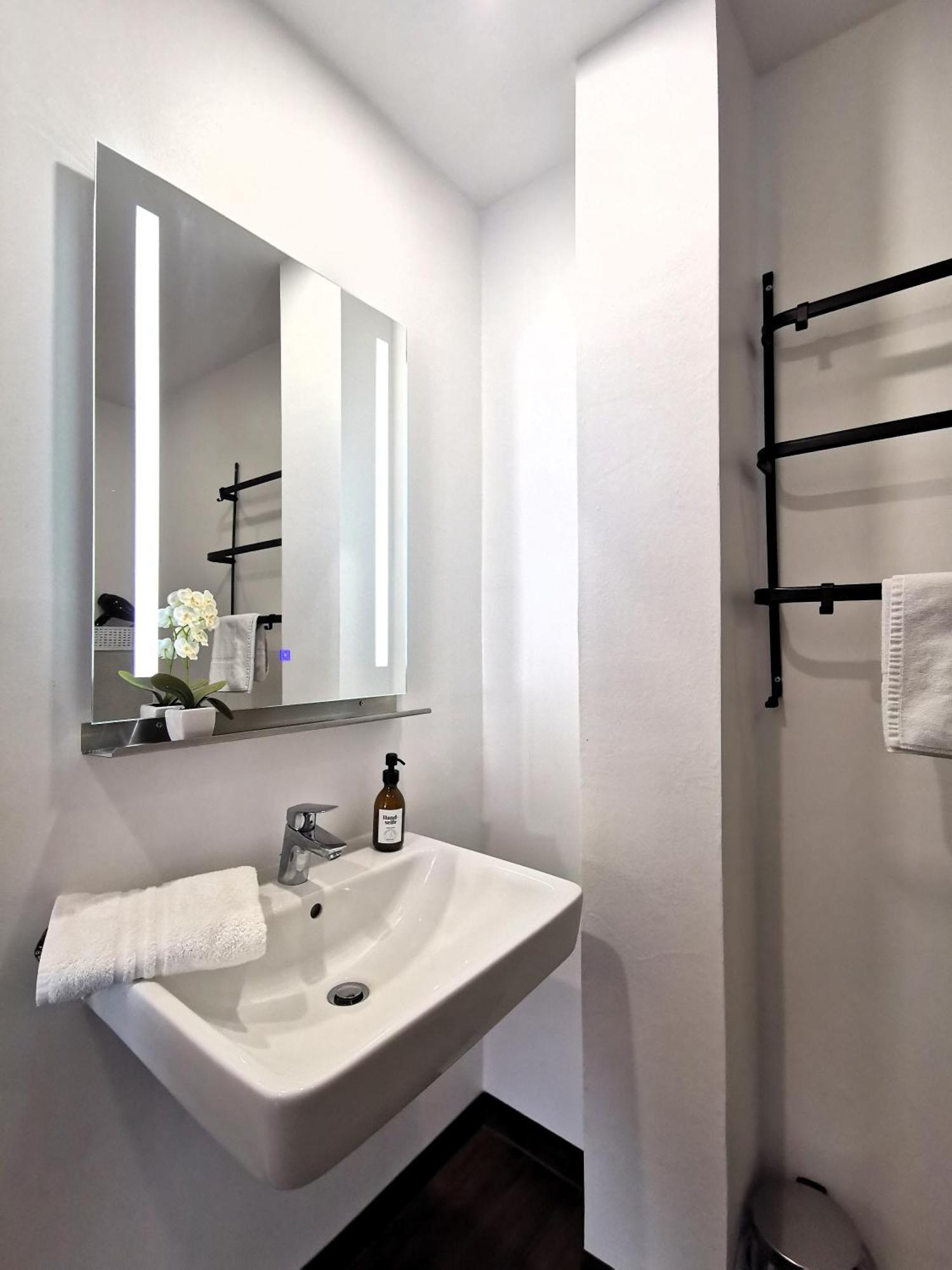Bohnapartments Am Anger - Zentrum - Vollausstattung - Wlan Erfurt Ngoại thất bức ảnh